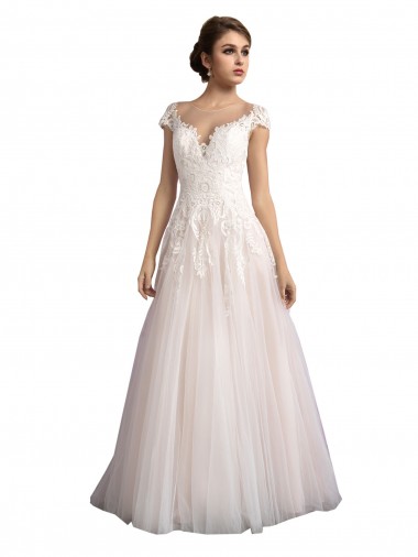 Ivoire & Champagne Trapèze Illusion Traîne cathédrale Tulle Dentelle Plage Robes de mariée en Ligne